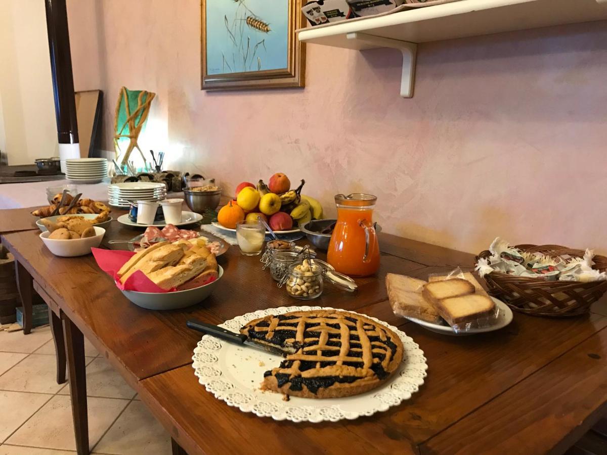 La Buca Delle Fate Ristorante Albergo Pievepelago Exterior foto